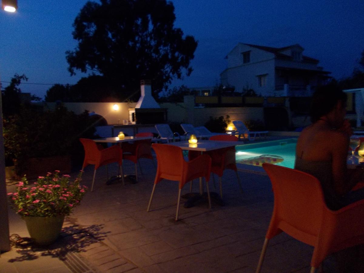 Kavos Central Gardens Екстериор снимка