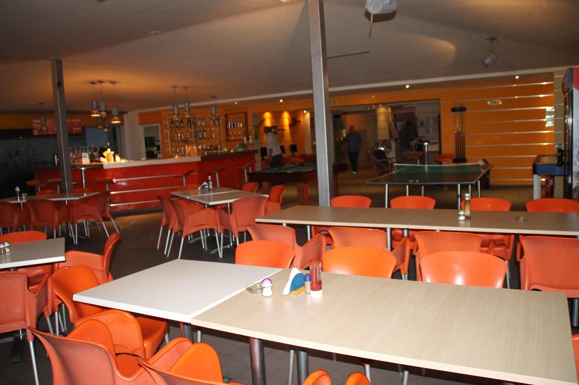 Kavos Central Gardens Екстериор снимка